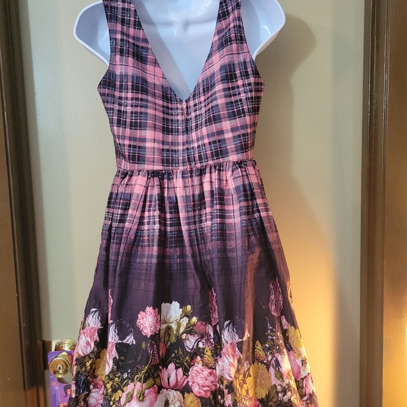 Hell Bunny Plaid & Floral vintage style dress S/XS - Picture 2 of 7